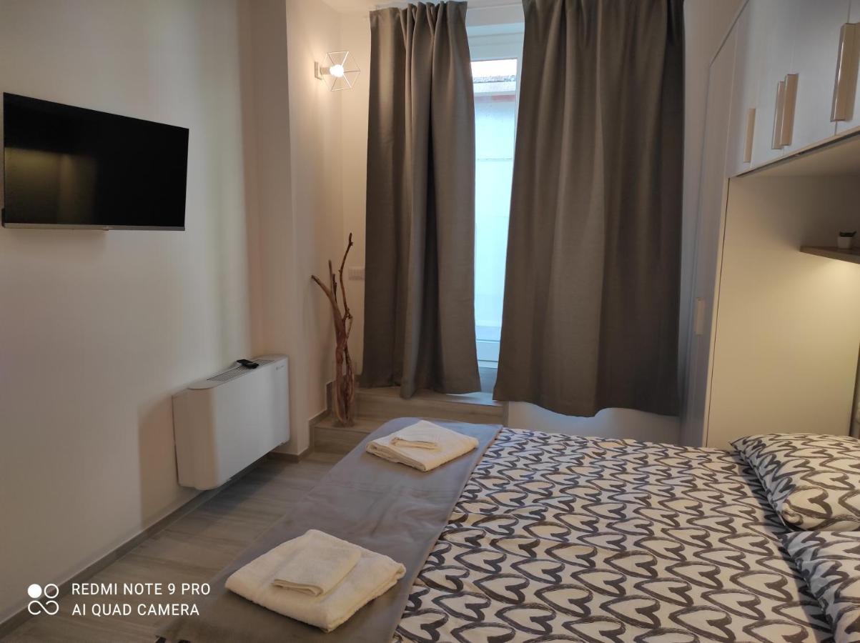 Blu Apartment Civitanova Marche Buitenkant foto