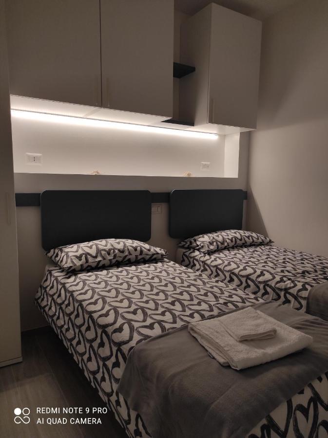 Blu Apartment Civitanova Marche Buitenkant foto