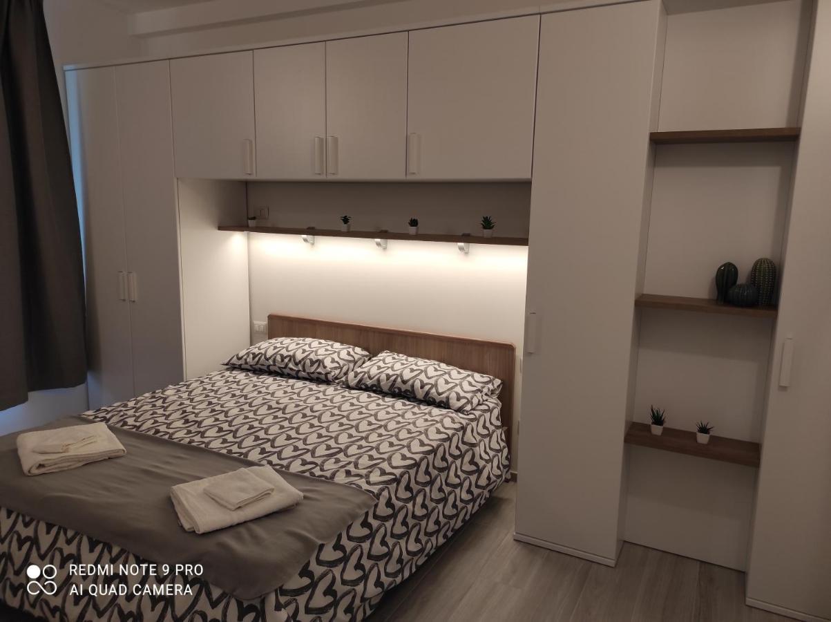 Blu Apartment Civitanova Marche Buitenkant foto
