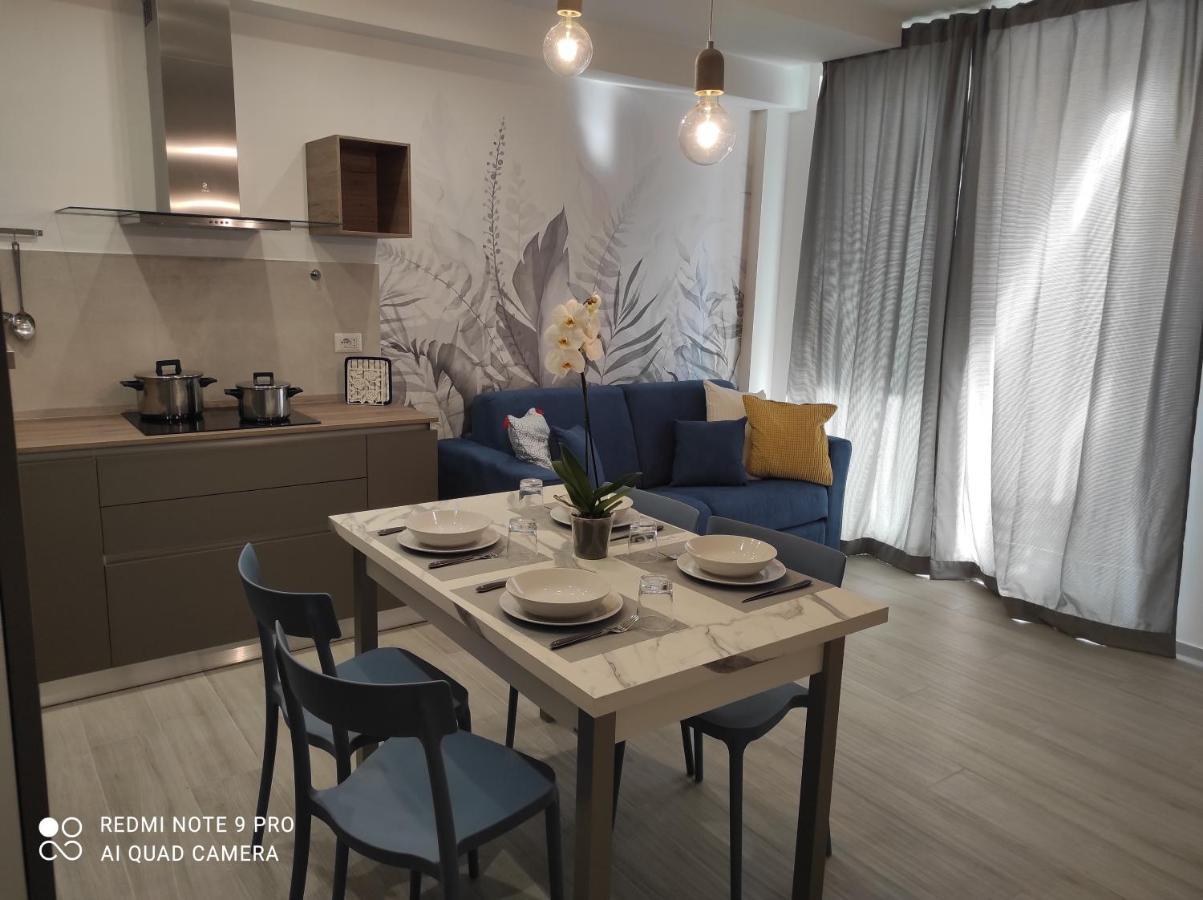 Blu Apartment Civitanova Marche Buitenkant foto